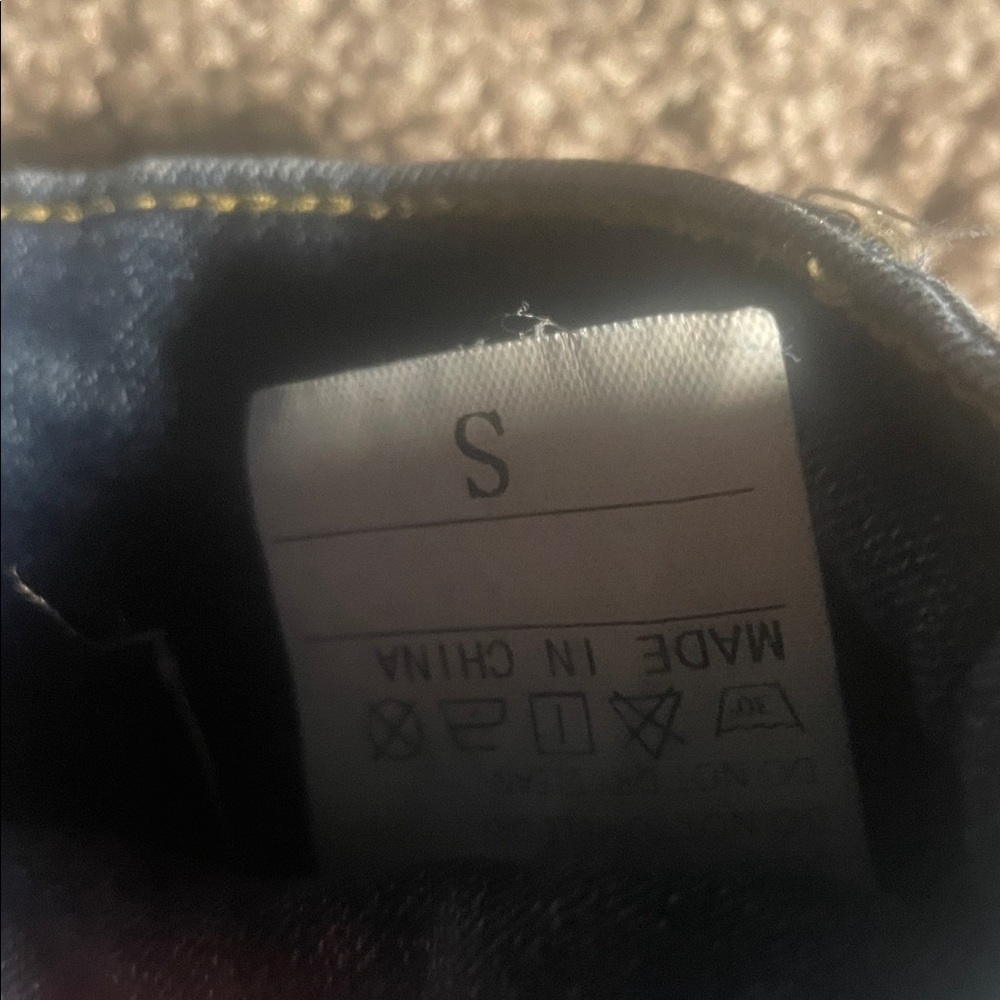 Classic Blue Women's Jeans - Picture 2 of 6